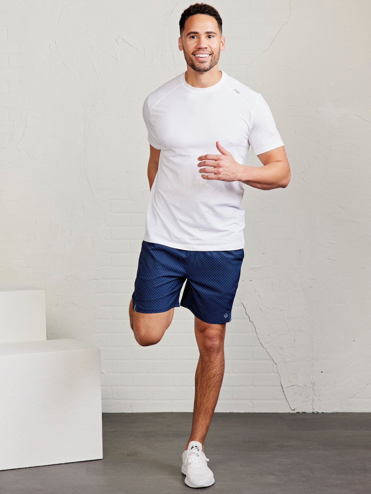 Recess 7in Unlined Short